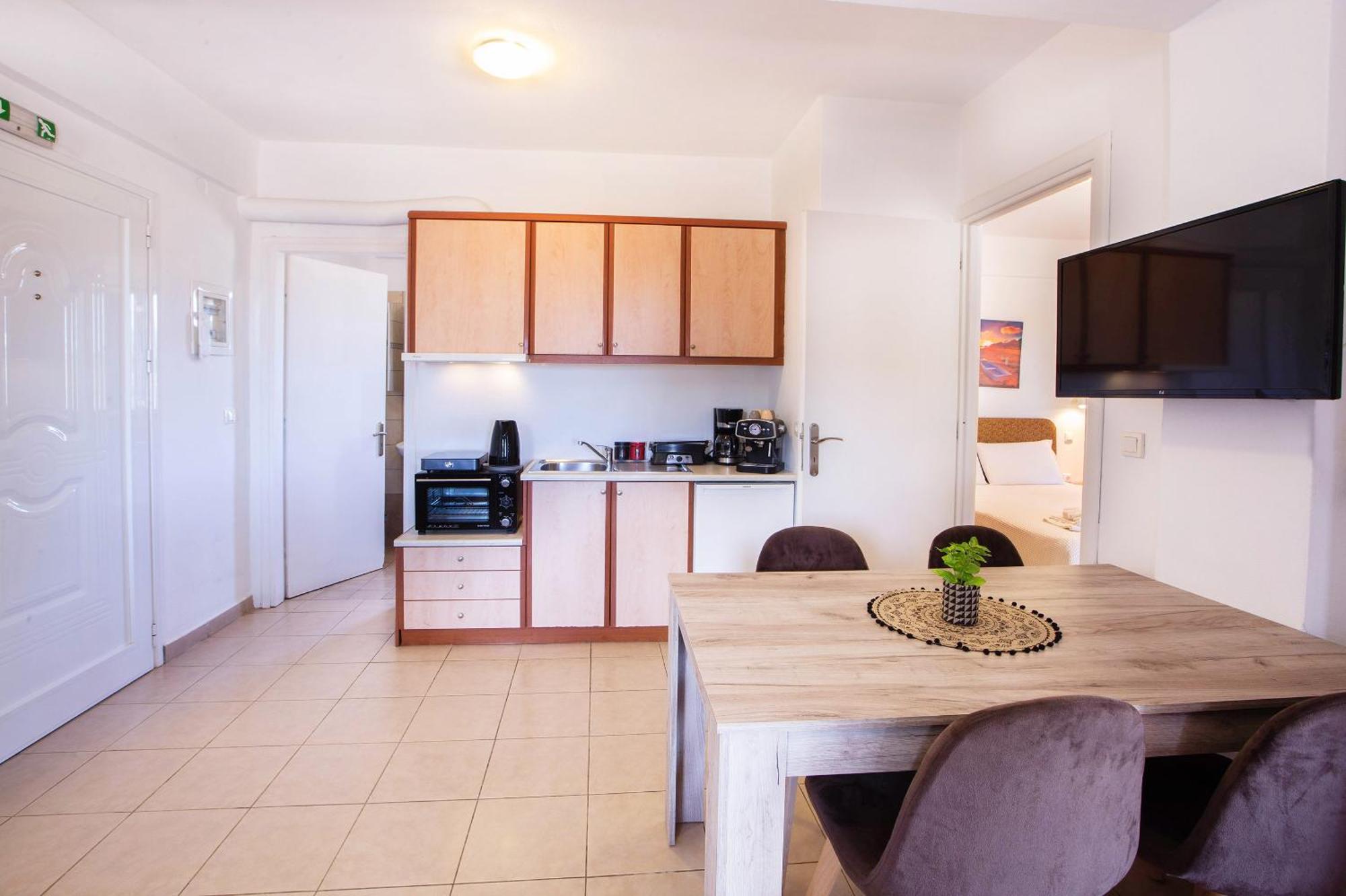 Romanos Beach Villas Extérieur photo