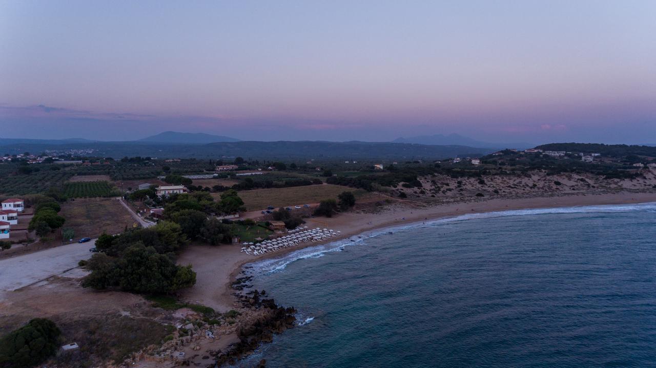 Romanos Beach Villas Extérieur photo
