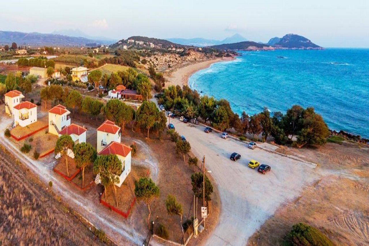 Romanos Beach Villas Extérieur photo